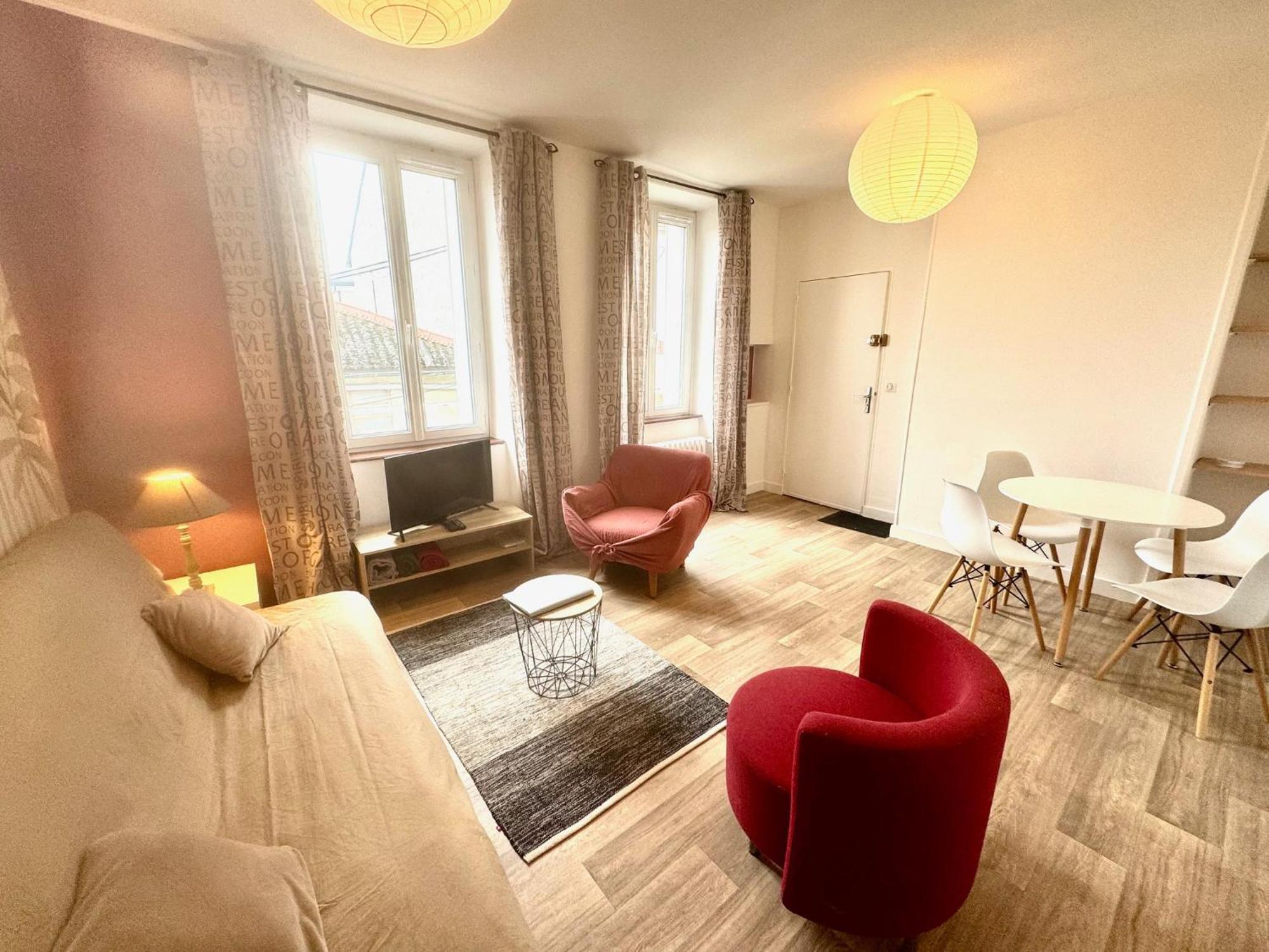 Le Clos Des Baleines 2 Limoges Kültér fotó